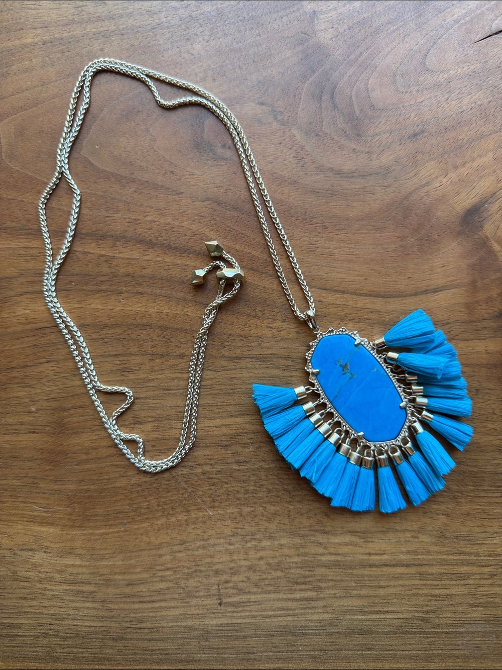 KENDRA SCOTT Betsy Gold Tone Long Drop Aqua Color Pendant Necklace Tassel EUC